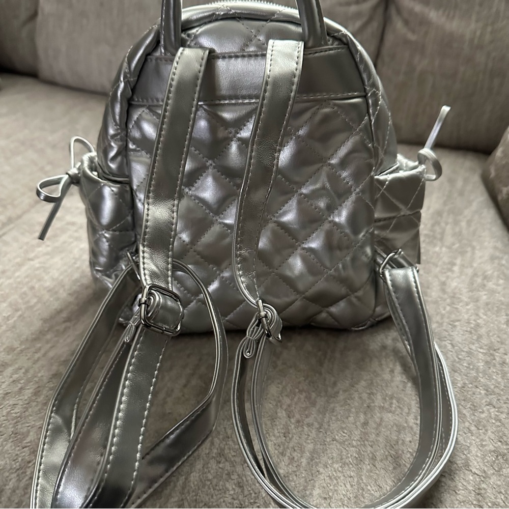 Metallic Silver Mini Backpack Quilted Vegan Leather Bowknot Shoulder Bag - Picture 6 of 10